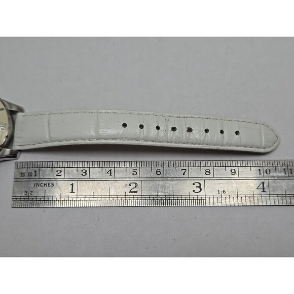 Wenger Swiss Made 7038X Ladies MOP Diamond Dial 100M Sapphire Quartz New Battery main image 6